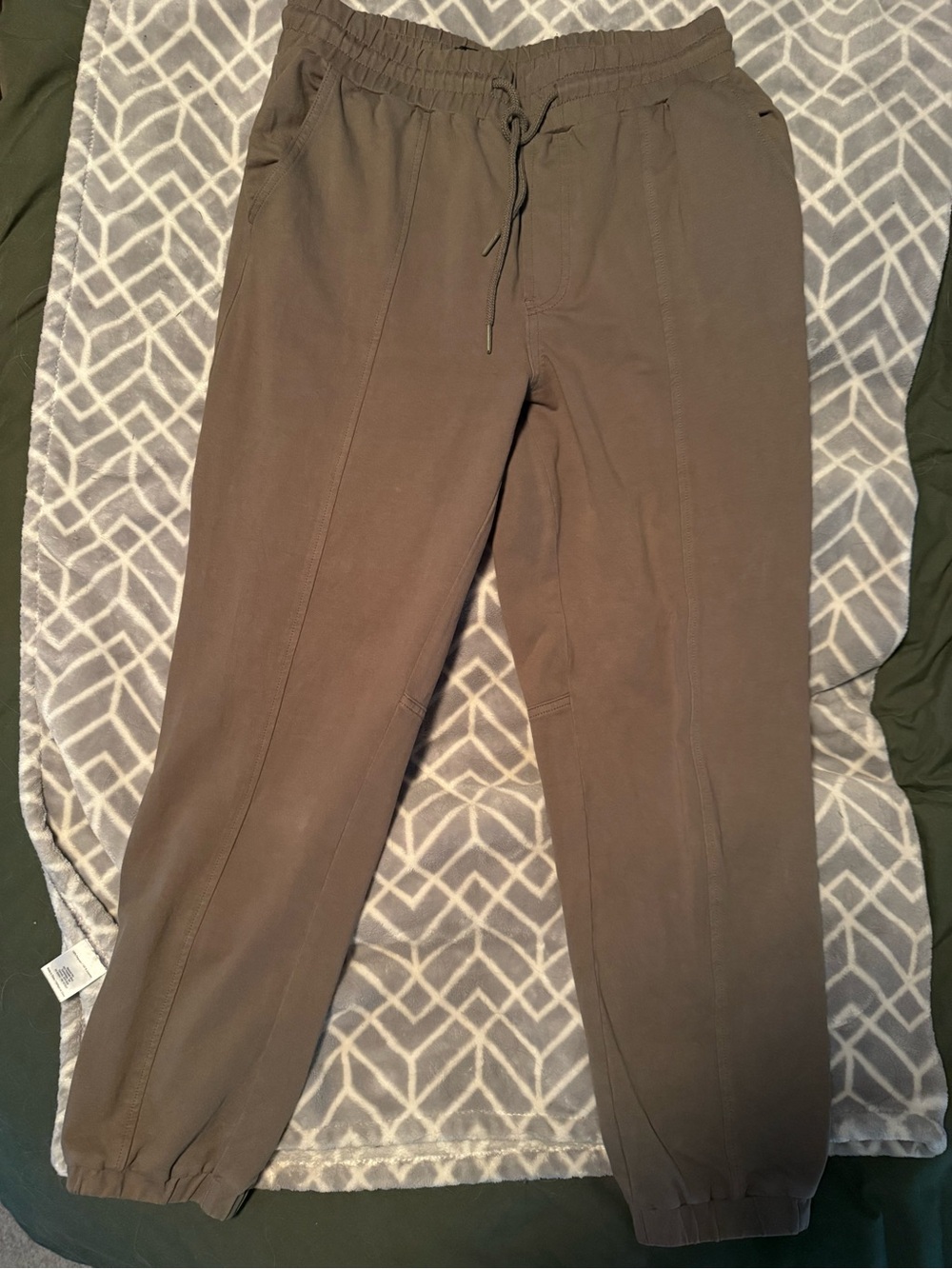 Reitman’s dress pants